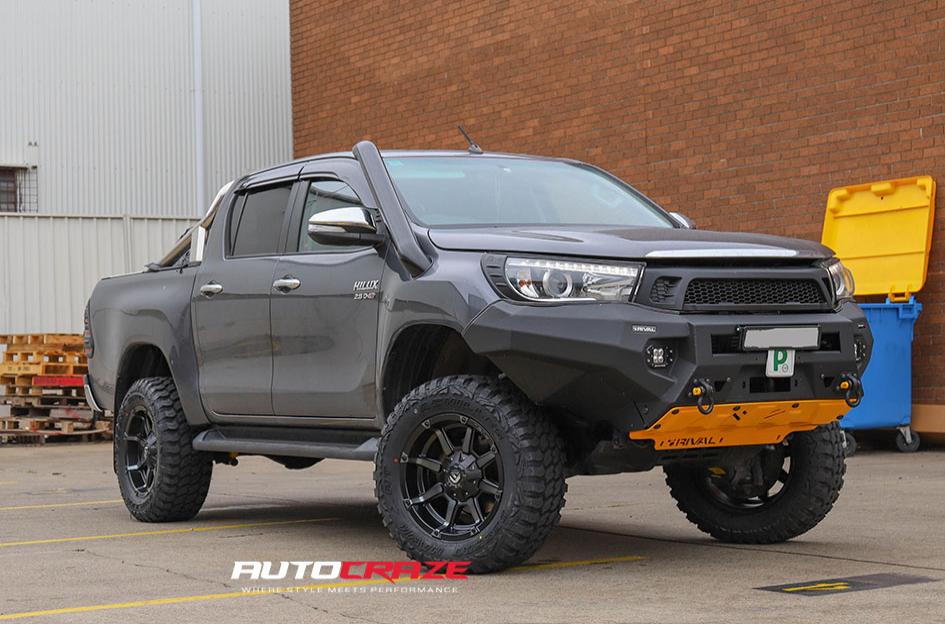 TOYOTA HILUX N80 4WD COUPLER BLACK MACHINED WITH DARK TINT